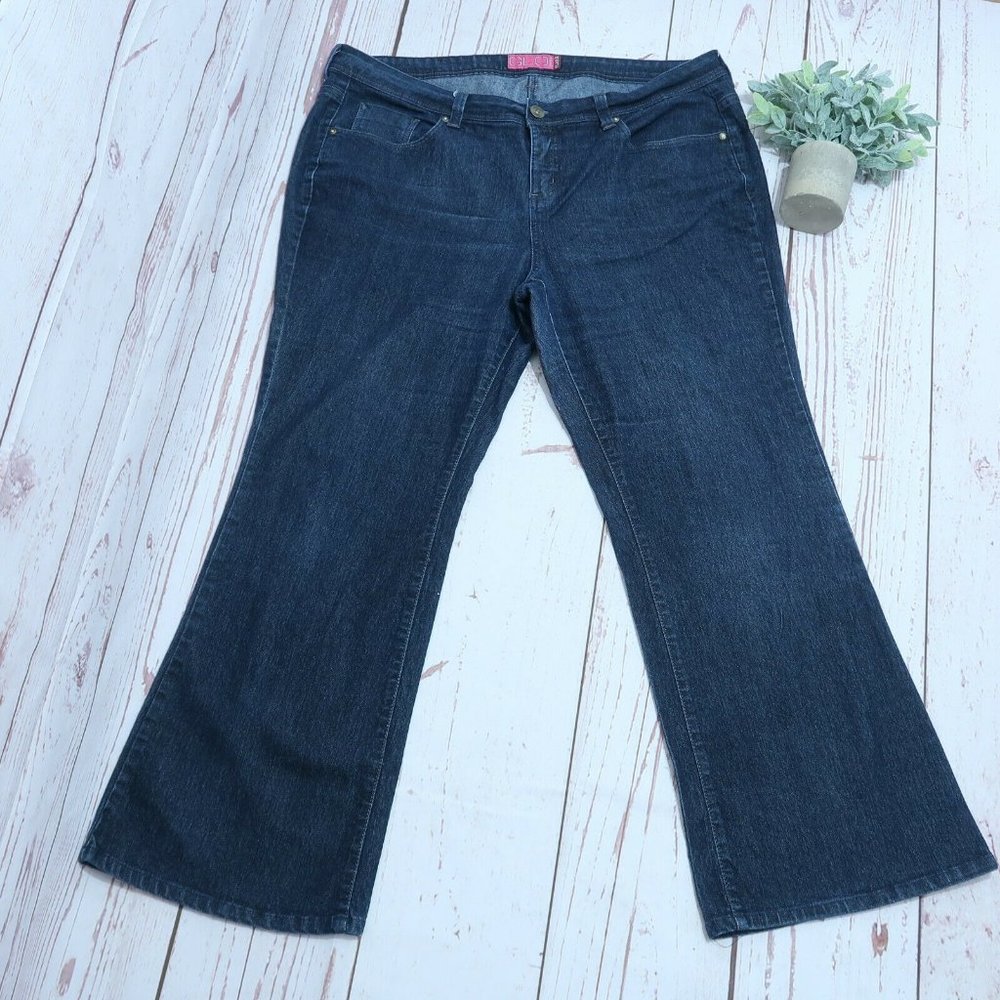 GLO Jean Flare Misses Dark Wash Stretch Mid Rise Boot Cut EXCELLENT Size 20 Plus